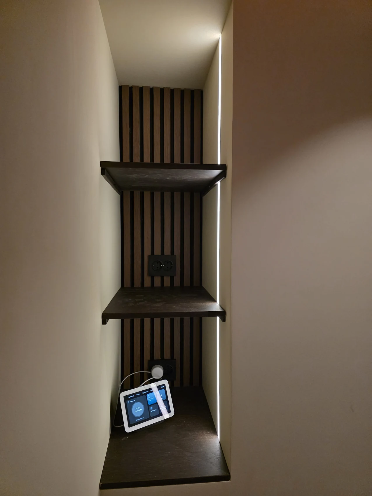 Detalj av diskret integrert LED-belysning